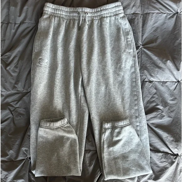 Under Armour men’s medium grey sweatpants. Great condition. - Picture 3 of 6